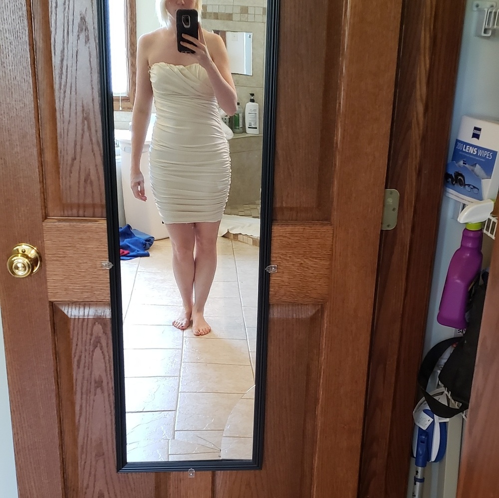 White strapless dress